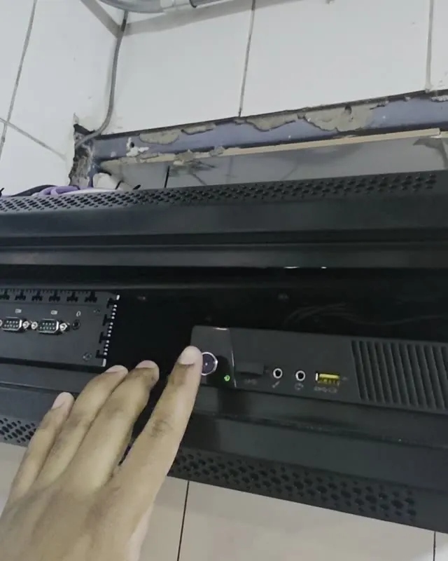 Rack con los LED encendidos